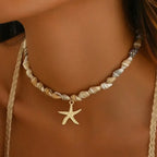 Collar y colgante con concha y estrella de mar