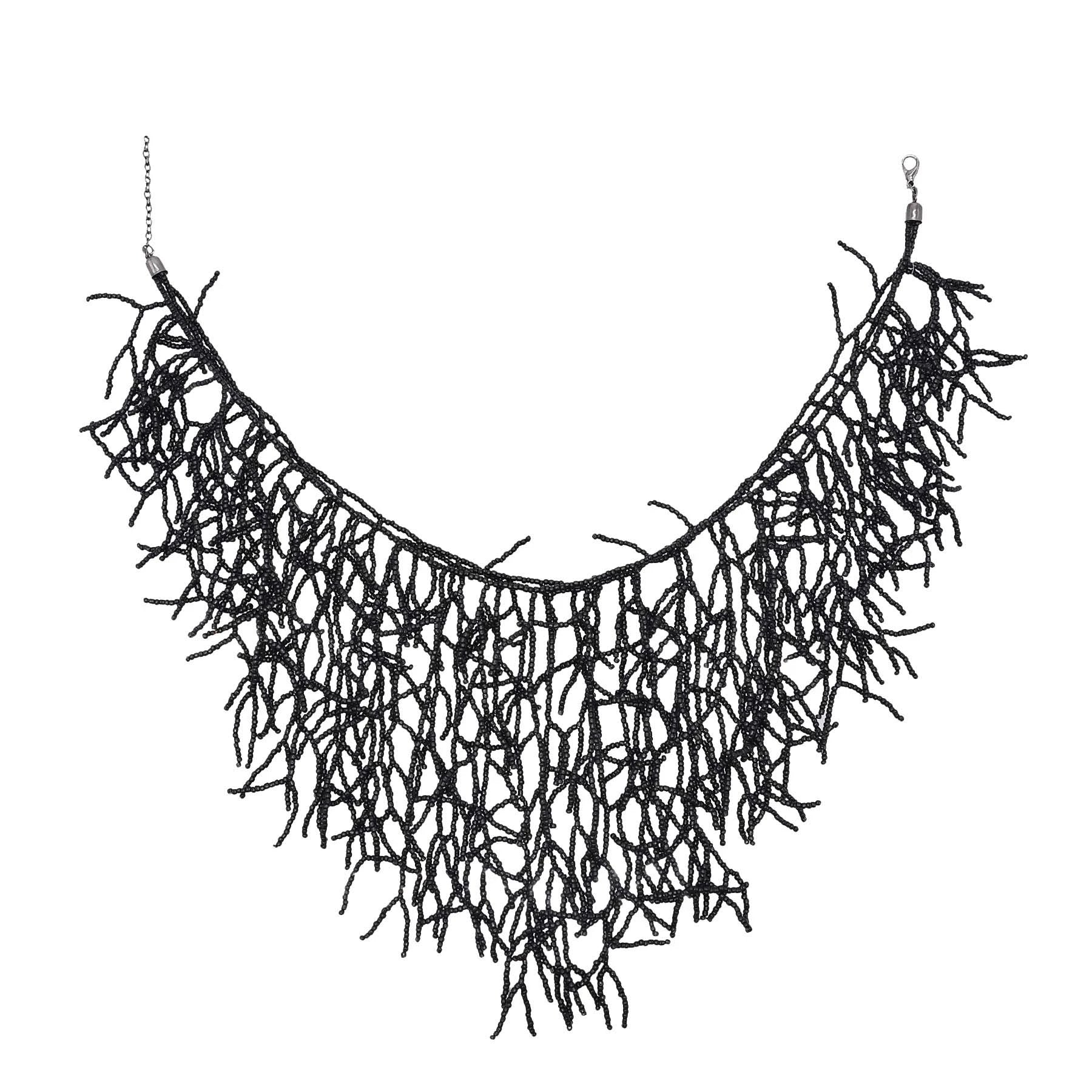 Collar y colgante babero coral negro