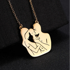 Collar y su colgante "Mamá, papá y bebé"