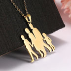 Collar y su colgante "Mamá, papá, hijo e hija"