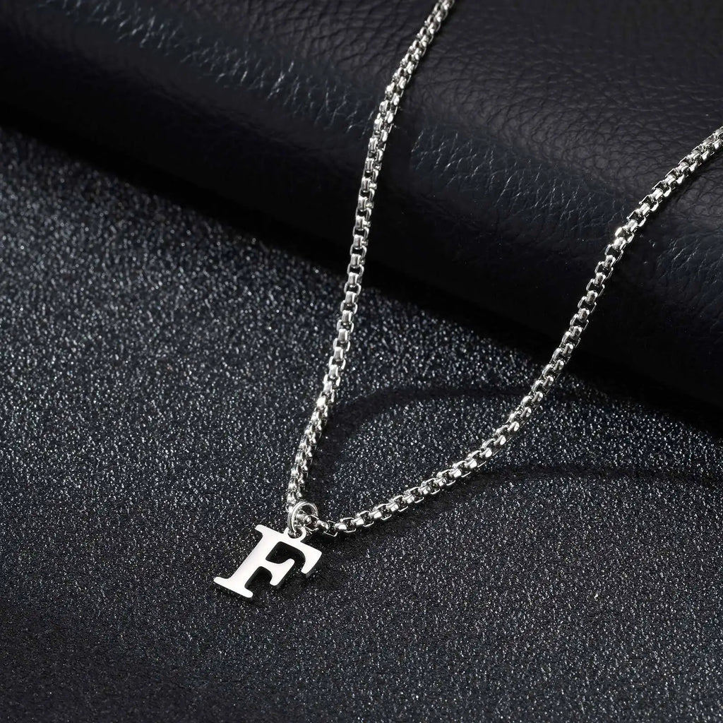 Collar para hombre con colgante inicial f