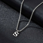 Collar para hombre con colgante inicial s