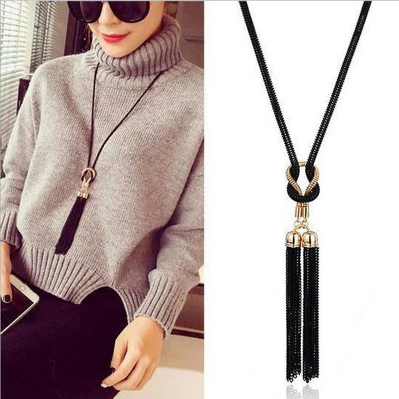 Collar largo con colgante de nudo para mujer