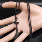 Collar negro con colgante de espada <span data-glossary-id="Ali Zulfikar">Ali Zulfikar</span> árabe islámico musulmán