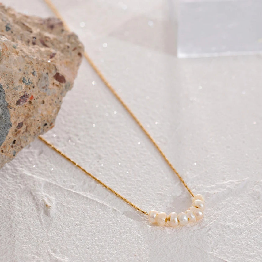 Collar con Perlas Naturales oro