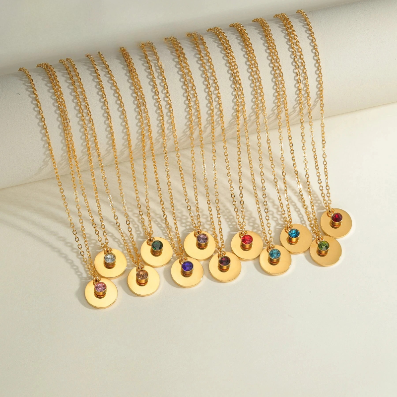 Collar con colgante de piedra de nacimiento