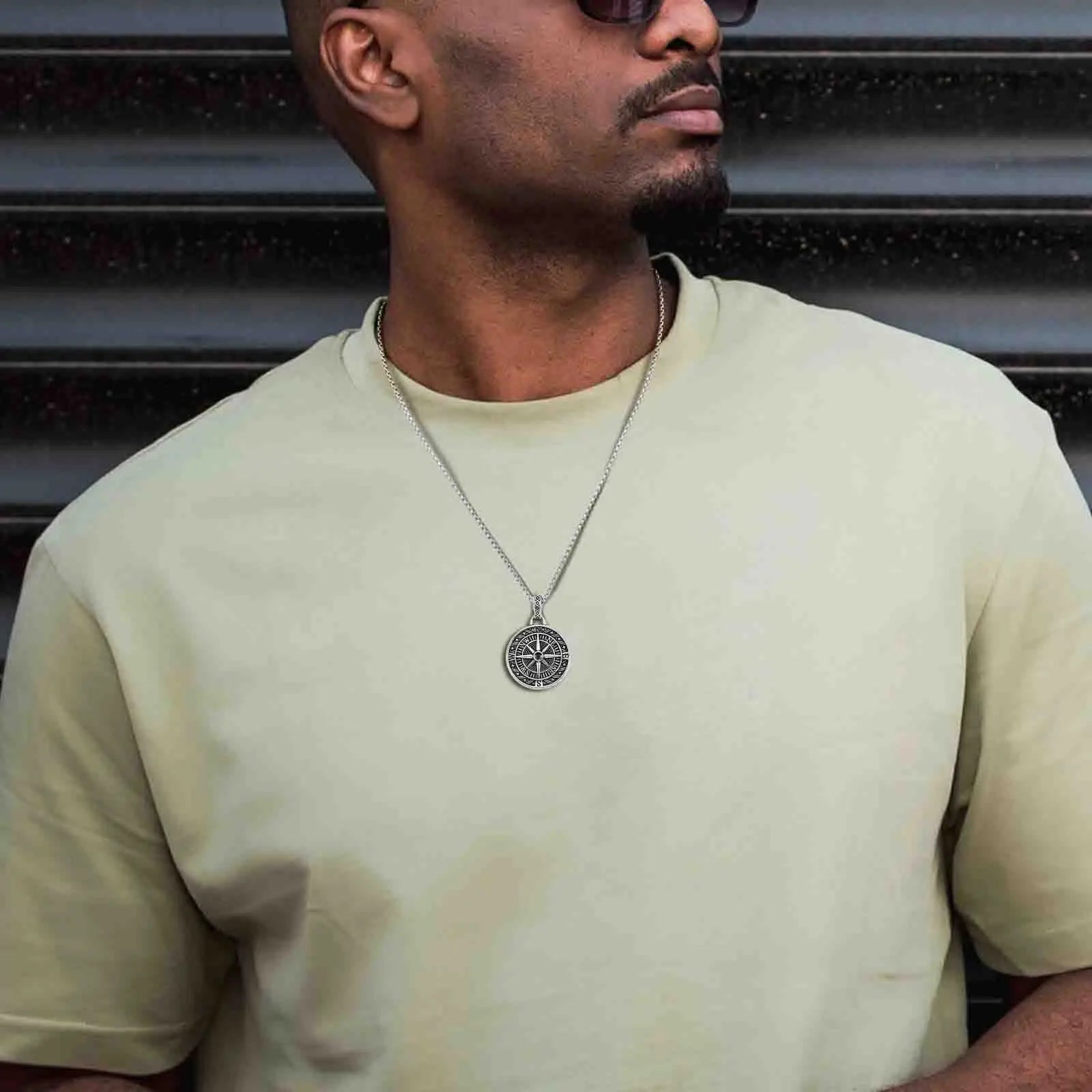 Collar Colgante Brújula Náutica Rosa de los Vientos Hombre