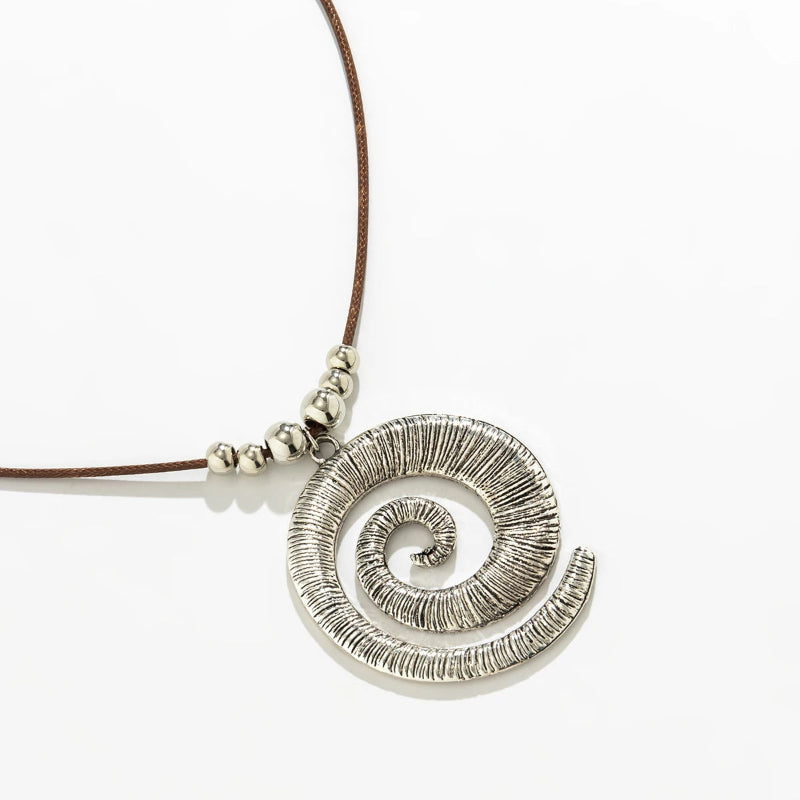 Collar Colgante Concha Espiral