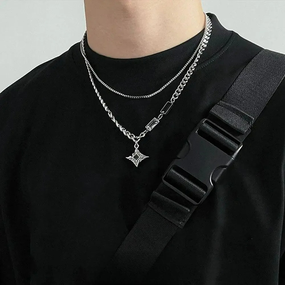 Collar con colgante de estrella con piedra de circonio