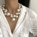 Imponente Collar Colgante con Grandes Perlas