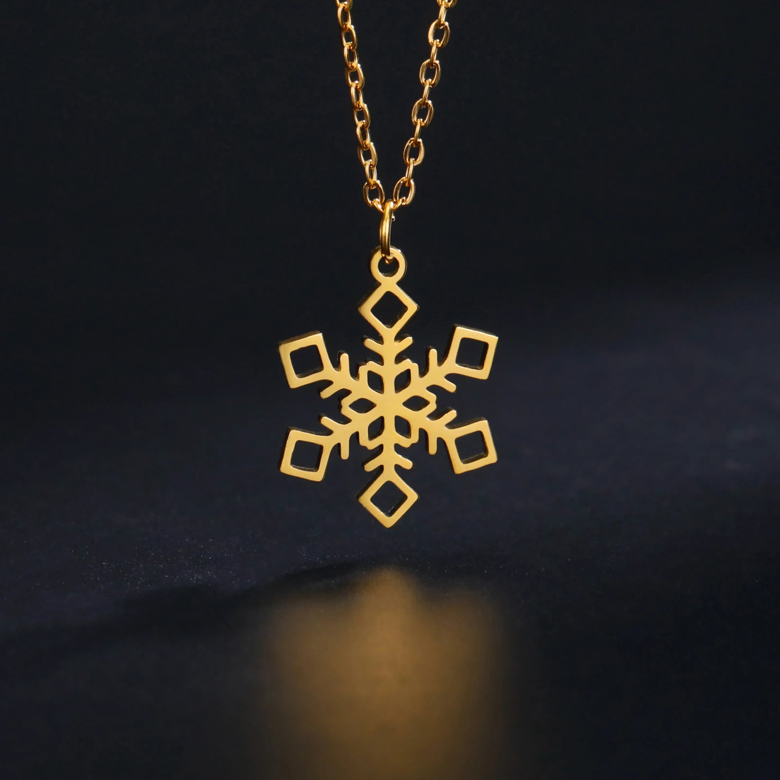 Collar Colgante Copo de Nieve Invierno oro