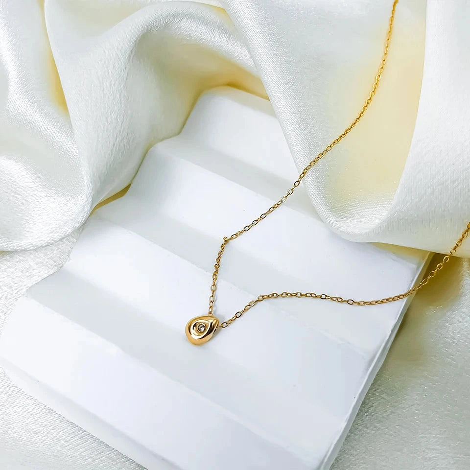 Collar Colgante Gota de Agua con Perla de Circonio oro