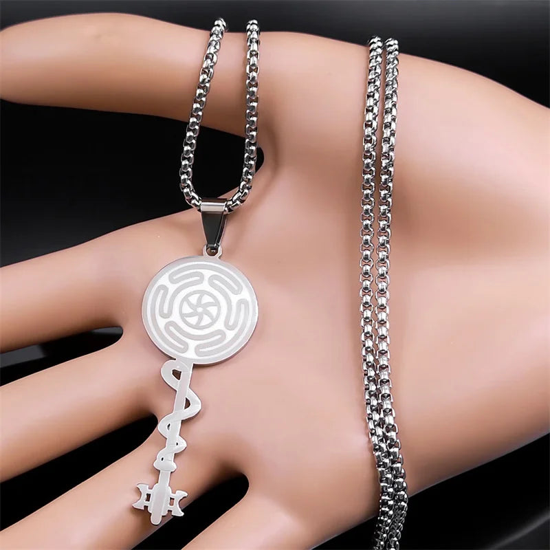 Collar Colgante Rueda de Hécate Strophalos Brujería Wicca plata 50 cm