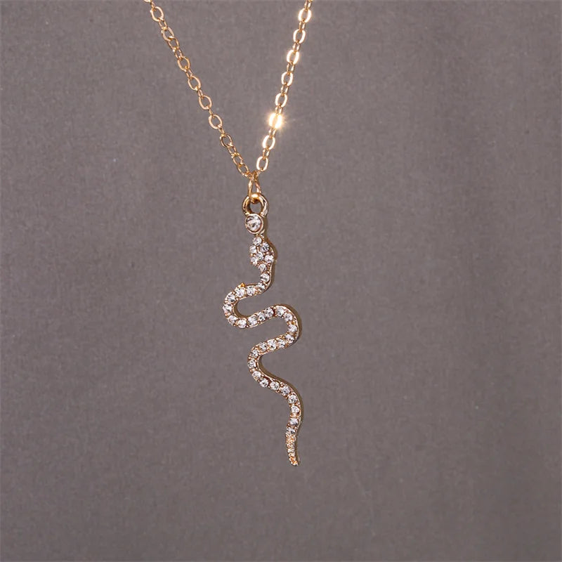 Collar Colgante Serpiente con Circonitas en oro 