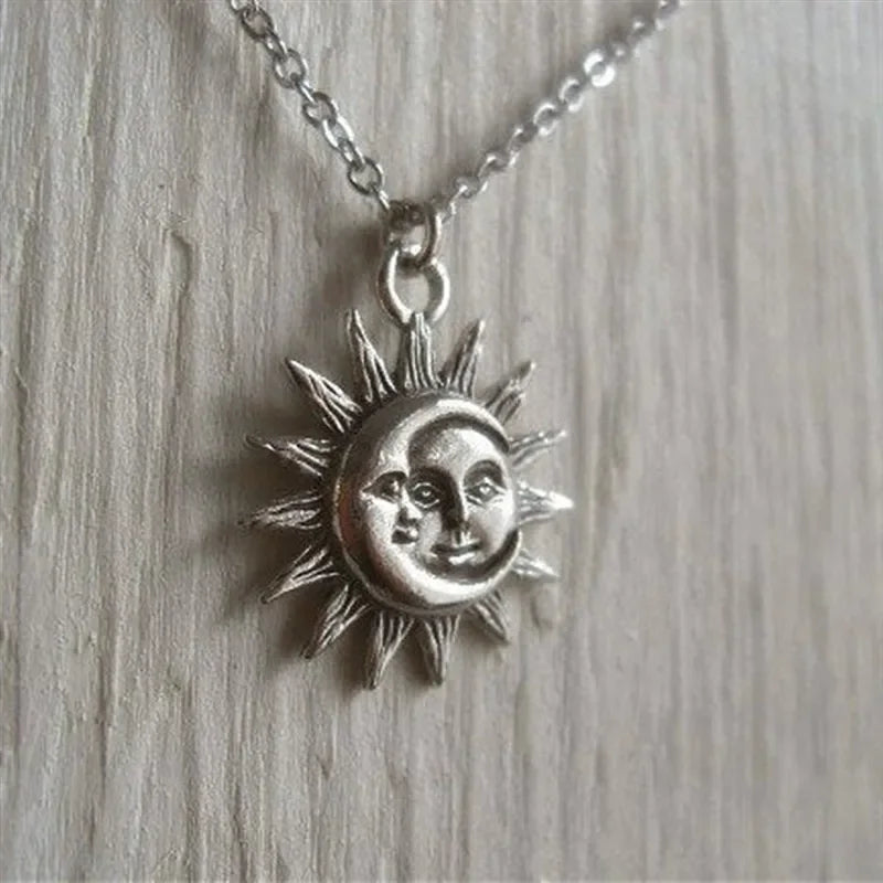 Collar Colgante Sol y Luna Hombre o Mujer