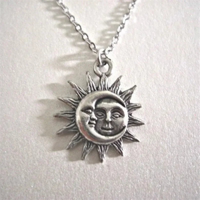 Collar Colgante Sol y Luna Hombre o Mujer