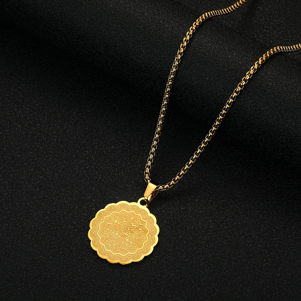 Collar para mujer con colgante Ayatul Kursi árabe oro