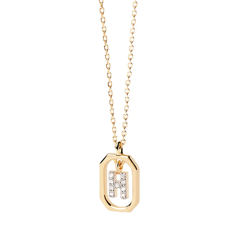 Collar de mujer con colgante hexagonal con inicial h