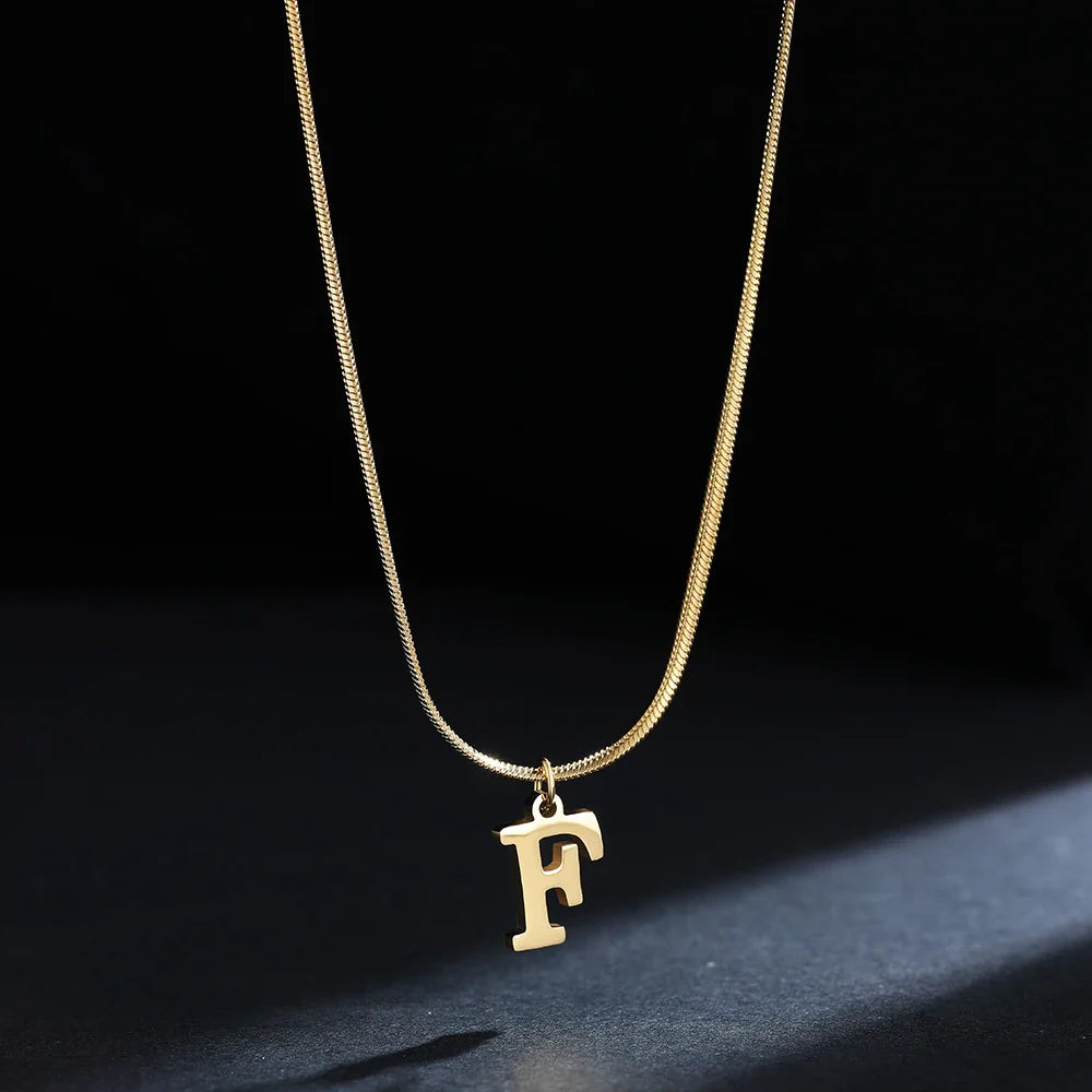 Collar tipo gargantilla para mujer con colgante inicial f