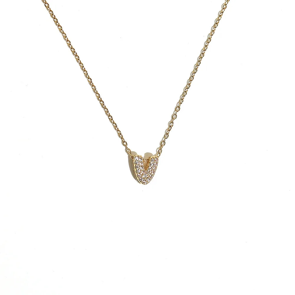 Collar gargantilla para mujer con colgante minimalista inicial v