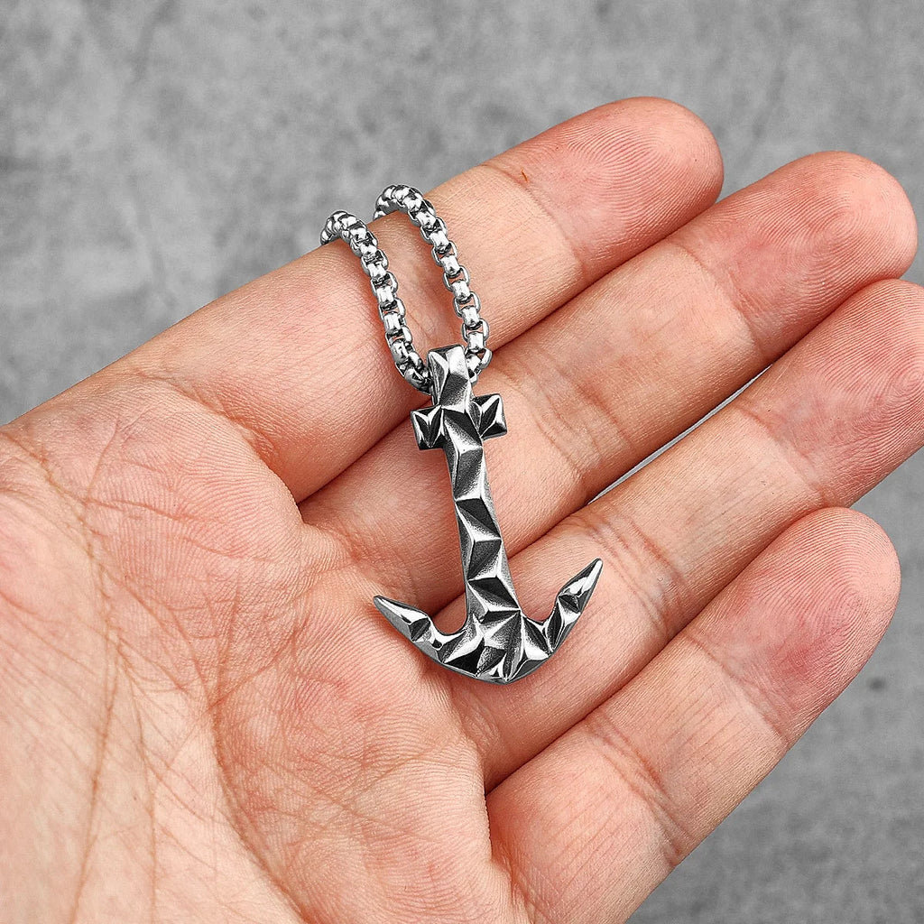 Collar para hombre con ancla