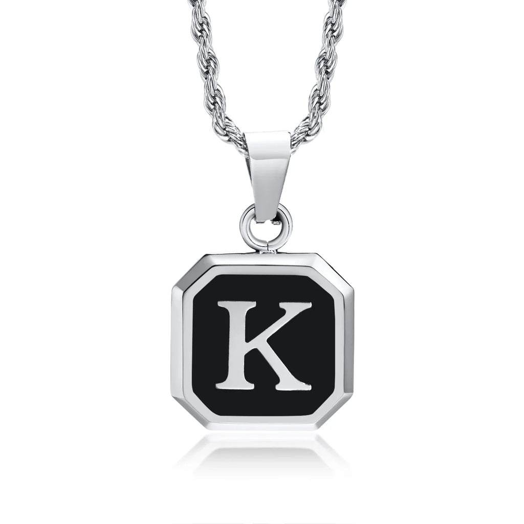 Collar para hombre con colgante hexagonal de inicial k