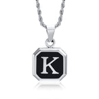 Collar para hombre con colgante hexagonal de inicial k