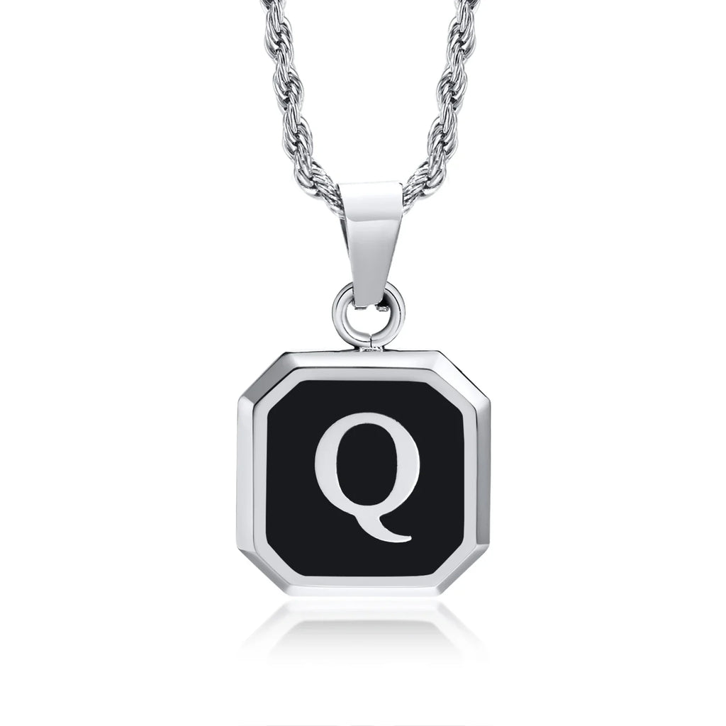 Collar para hombre con colgante hexagonal de inicial q
