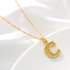 Collar para hombre o mujer con colgante personalizado inicial c