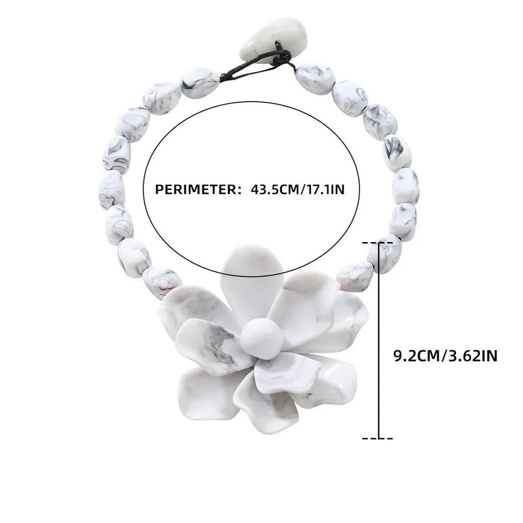 Collar Gargantilla con Gran Colgante de Flor 