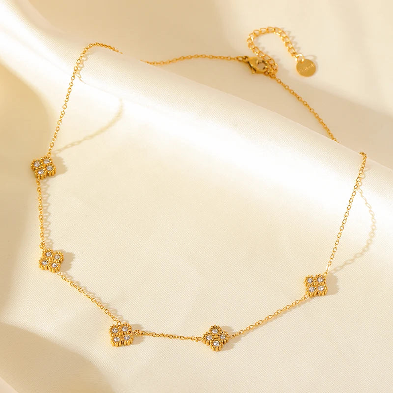 Collar Gargantilla con Colgantes de Trébol de 4 Hojas