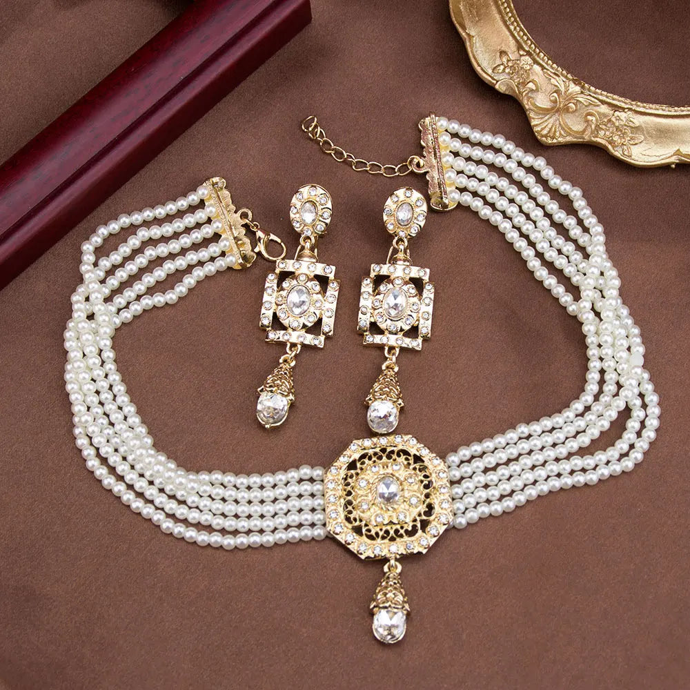 Collar choker de perlas con colgante y pendientes colgantes árabes blancos