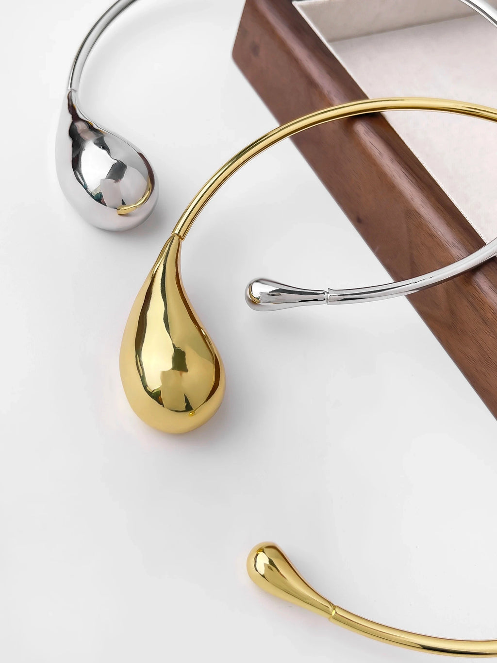 Collar Gargantilla Colgante Gota de Agua oro