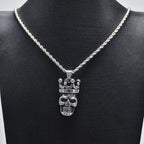 Collar Calavera con Corona