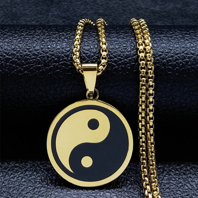 Collar Yin Yang Colgante Hombre oro