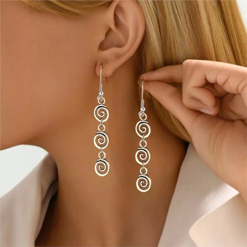 Pendientes largos colgantes en espiral