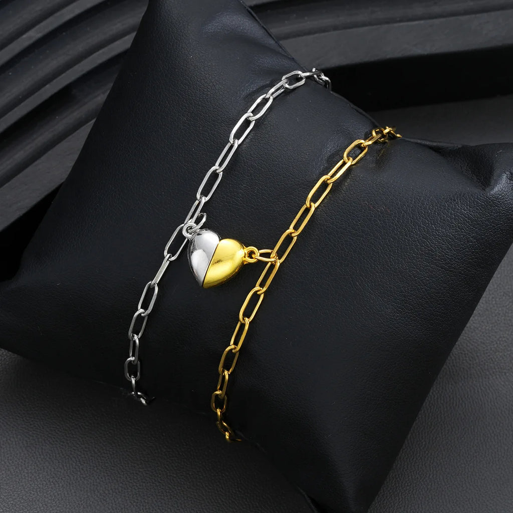 Juego de 2 Pulseras Medio Corazón para Pareja