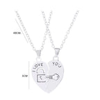 Juego de 2 Collares Colgantes Medio Corazón "I Love You" Para Pareja de Enamorados