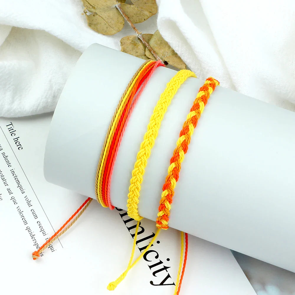 Lote de 3 pulseras brasileñas tejidas impermeables amarillo