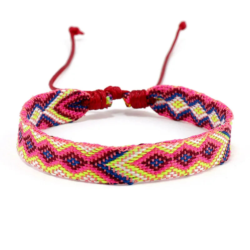 Lote de 8 pulseras brasileñas con motivos geométricos