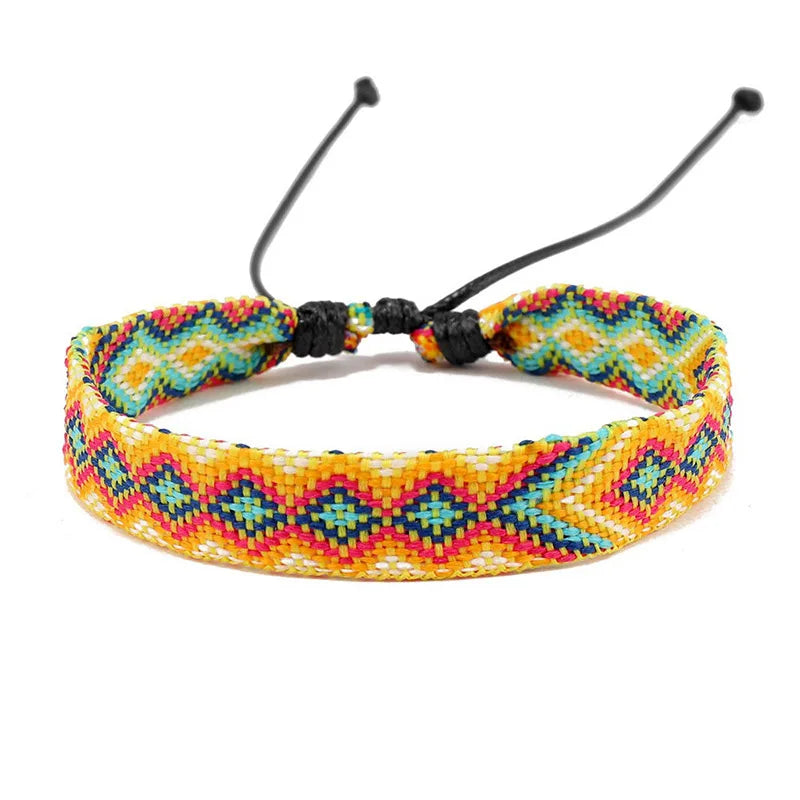 Lote de 8 pulseras brasileñas con motivos geométricos