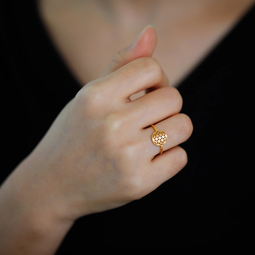 Anillo Pequeño Flor de la Vida Mujer oro