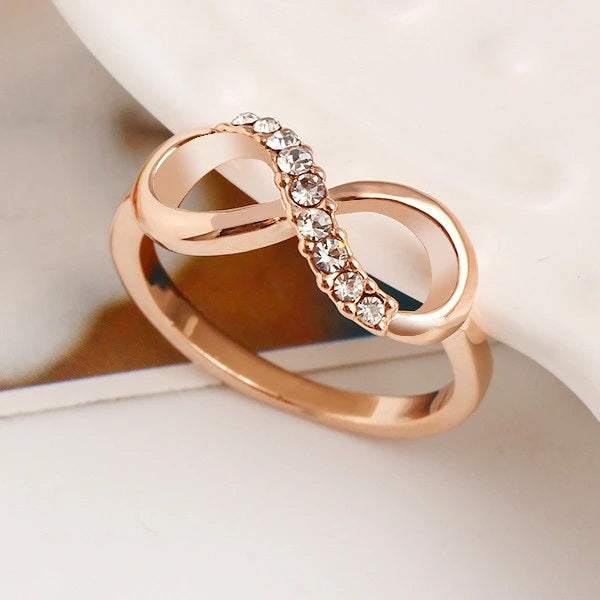 Anillo Infinito Oro Rosa