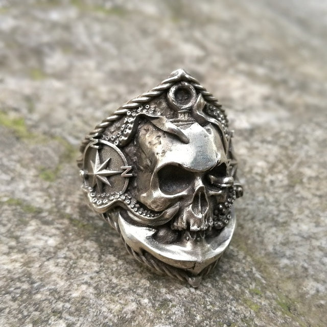 Anillo Pirata de plata