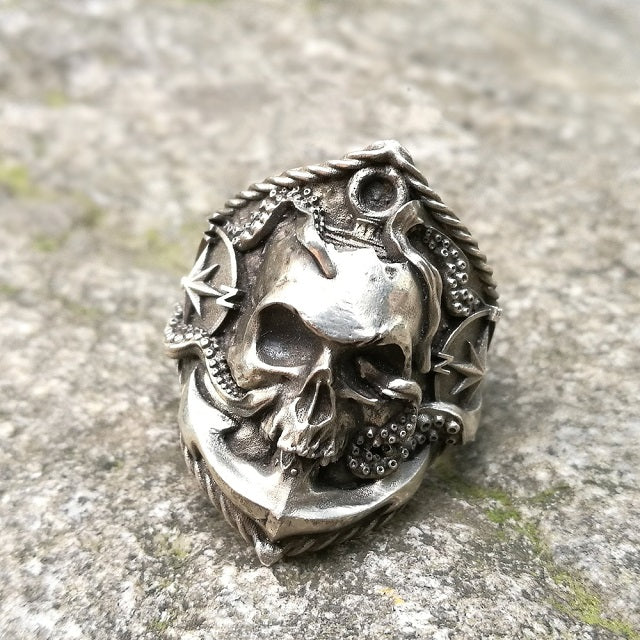 Anillo Pirata de plata