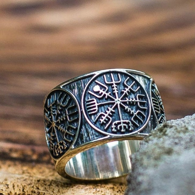 Anillo Vikingo Vegvisir