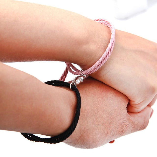 Pulsera Imán Pareja negro y rosa