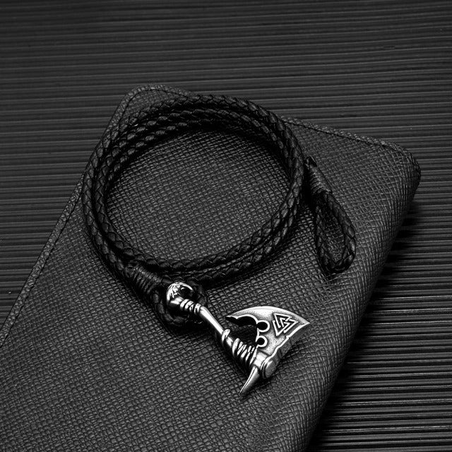 Pulsera con Hacha Vikinga negra