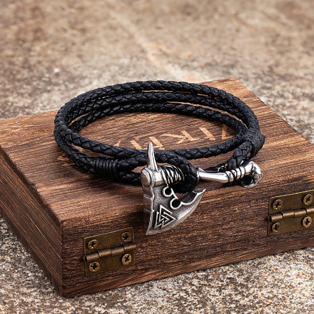 Pulsera con Hacha Vikinga negra