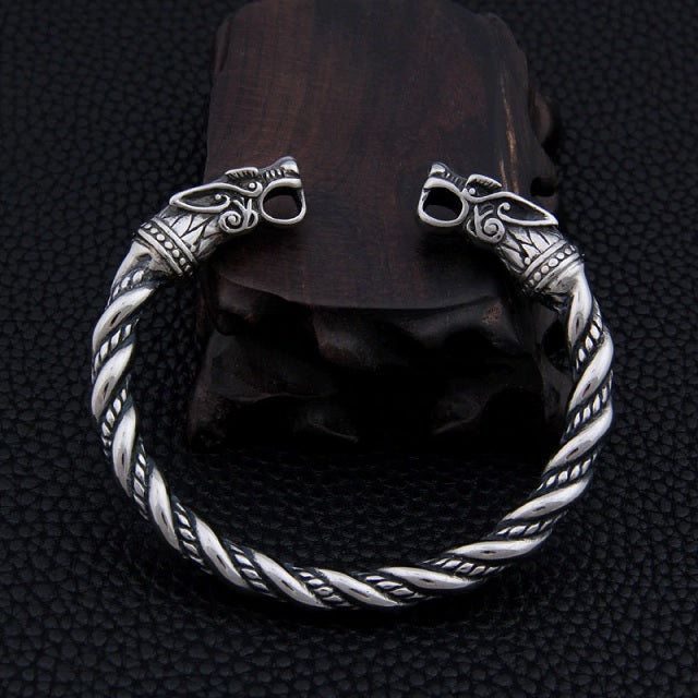 Brazalete Torque Vikingo